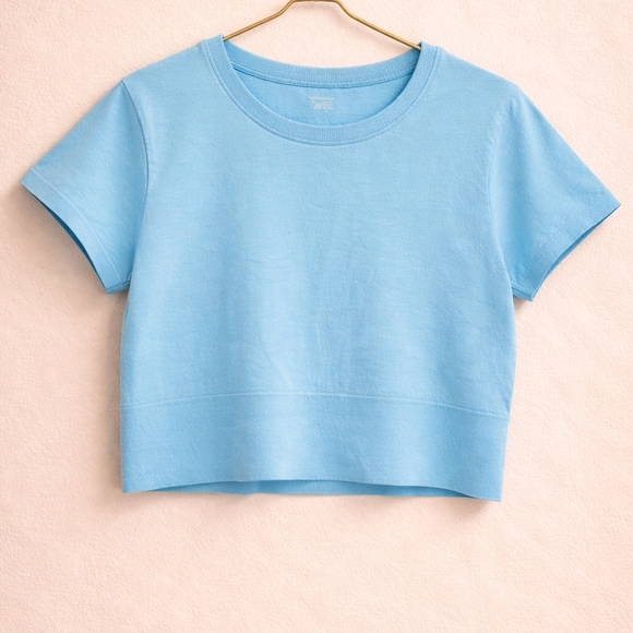 Offline Tops - Women's Sky Blue Short Sleeve Crop Tee - Casual Crewneck
